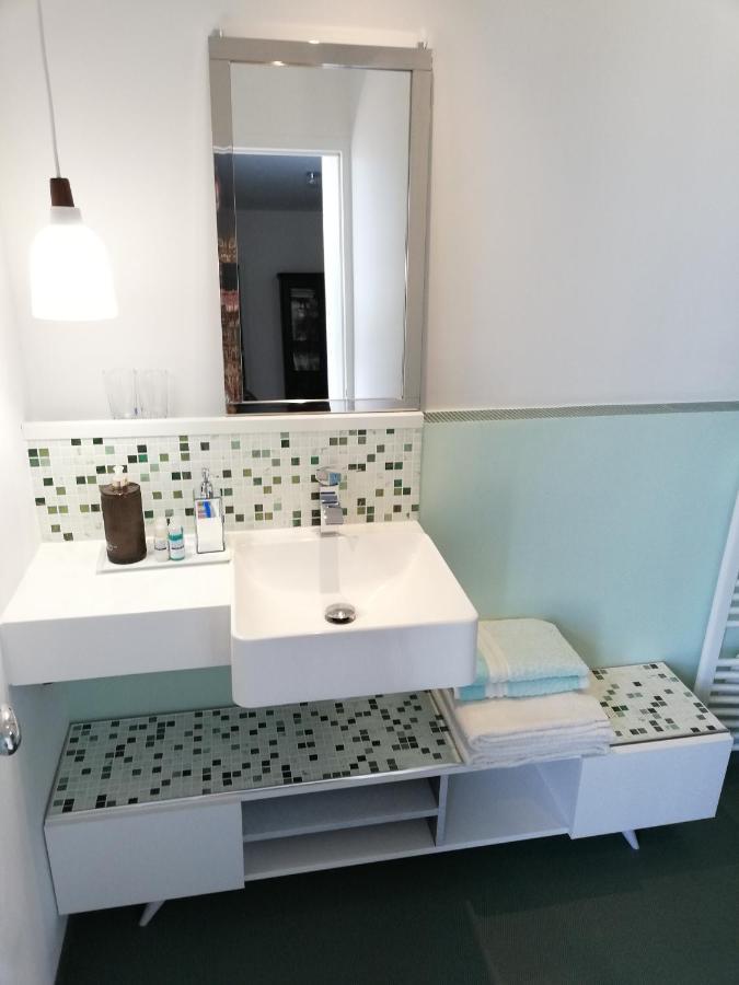 Bed and Breakfast Monts Dome Clermont-Ferrand Esterno foto