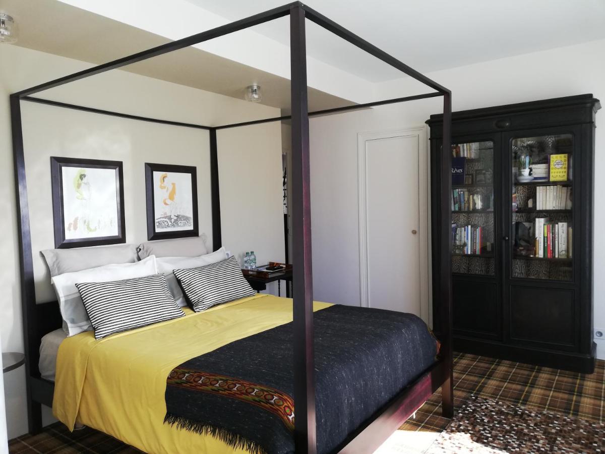 Bed and Breakfast Monts Dome Clermont-Ferrand Esterno foto
