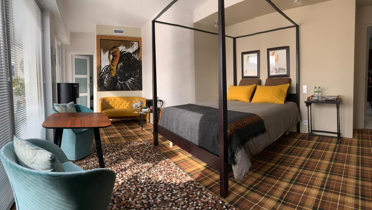 Bed and Breakfast Monts Dome Clermont-Ferrand Esterno foto